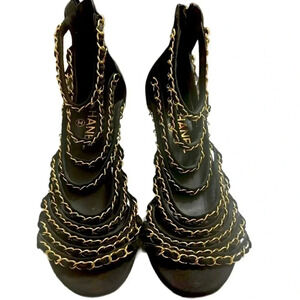 CHANEL Black Kid Suede Gold Chain Gladiator Open-Toe Sandals Mid Heel, 38